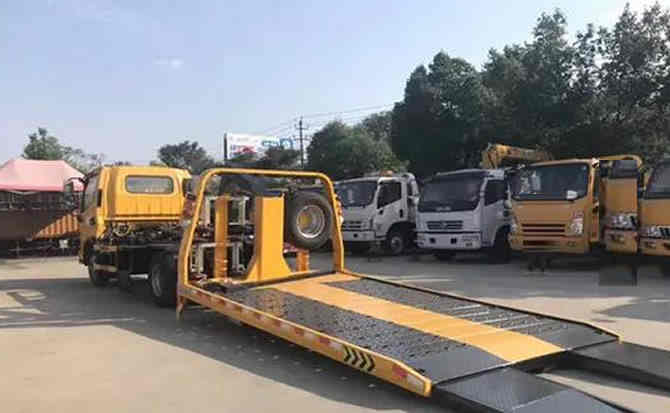 吉安汽车中途维修案例